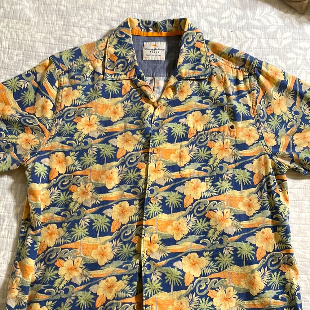 Tommy Bahama casual beach shirt Mens Medium